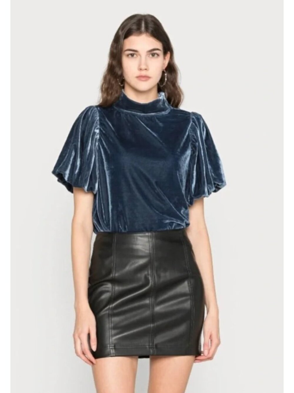 Free People NWT Claudia Velvet Puff Sleeve Top Outerspace Blue Size L OB1388185
